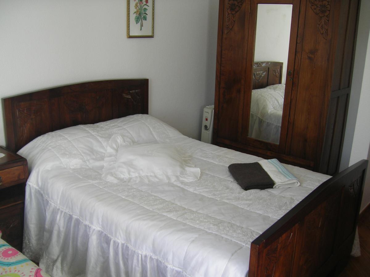 Hotel Residencia Ana Piso Um 1 à Santa Cruz  Extérieur photo