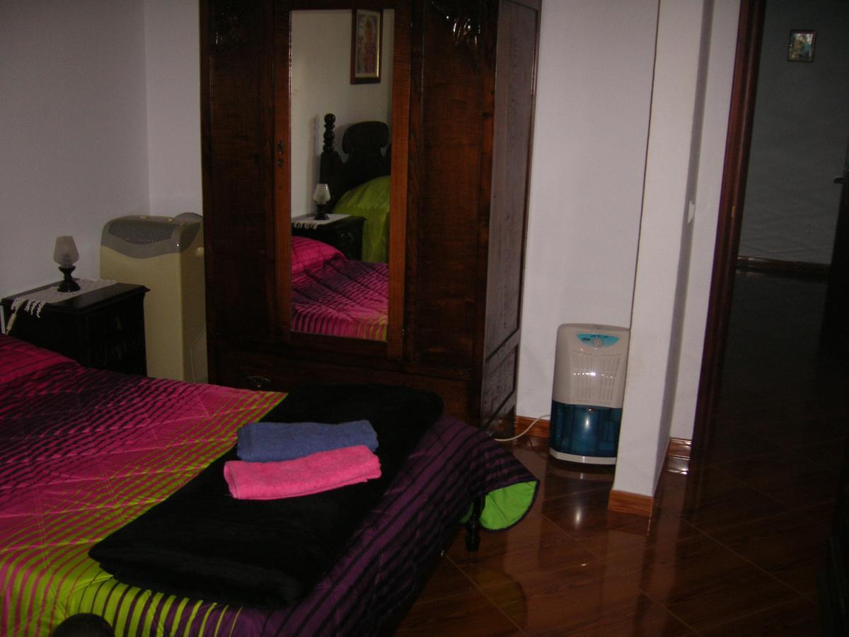 Hotel Residencia Ana Piso Um 1 à Santa Cruz  Extérieur photo