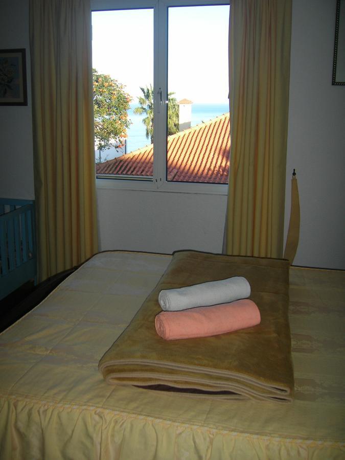 Hotel Residencia Ana Piso Um 1 à Santa Cruz  Extérieur photo