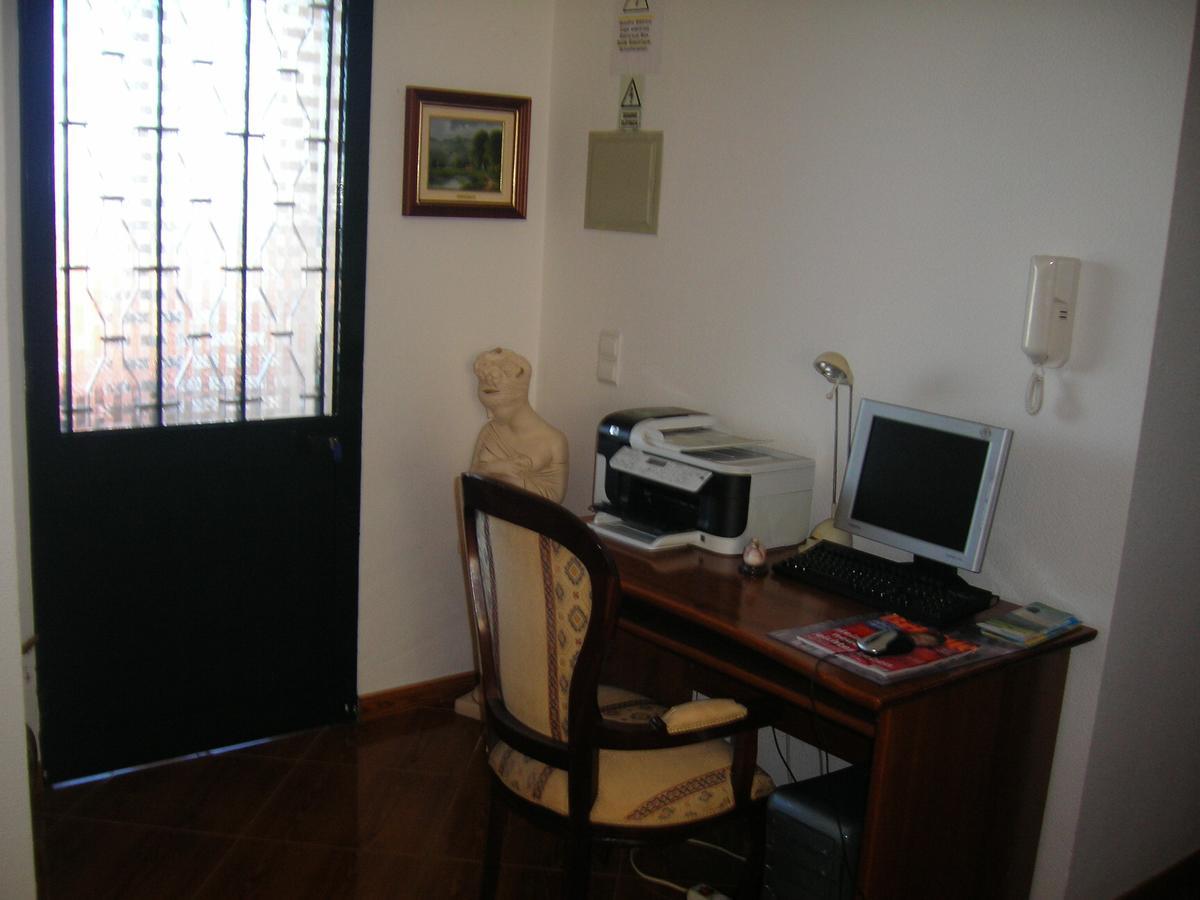 Hotel Residencia Ana Piso Um 1 à Santa Cruz  Extérieur photo